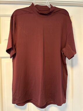 lululemon athletica Men's Short-Sleeve Mock Neck Shirt - Burgundy
